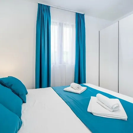Topesa Apartment *