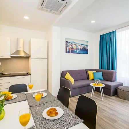 Apartment Topesa