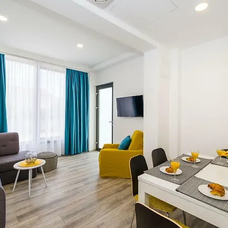 Apartment Topesa *