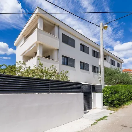 Topesa Apartment *