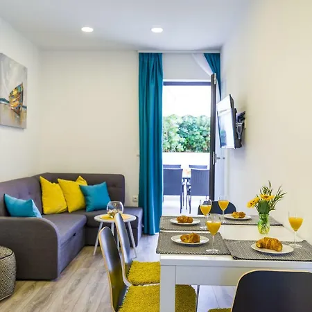 Apartment Topesa